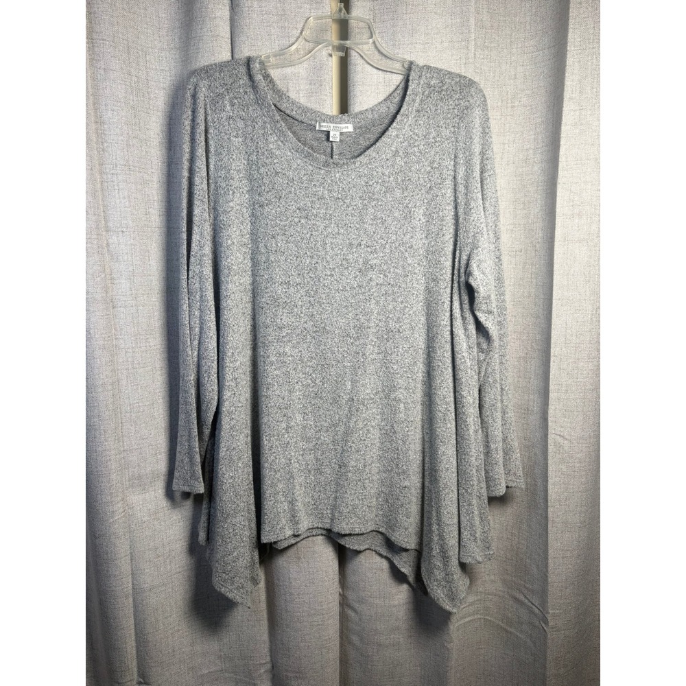Green Envelope Los Angeles Gray Sharkbite Hem Long Sleeve Top 2X GTC116X-BFC